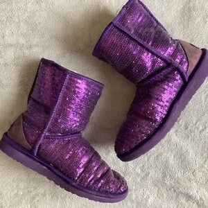 UGG Classic Short Sparkle Suede Sherpa Lined Snow Boots Purple Reign Sz 6